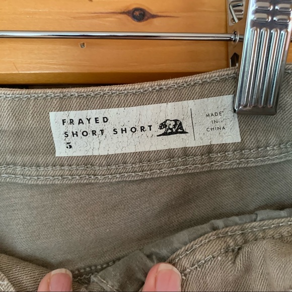 Bullhead Denim Short Shorts Frayed - Picture 6 of 7